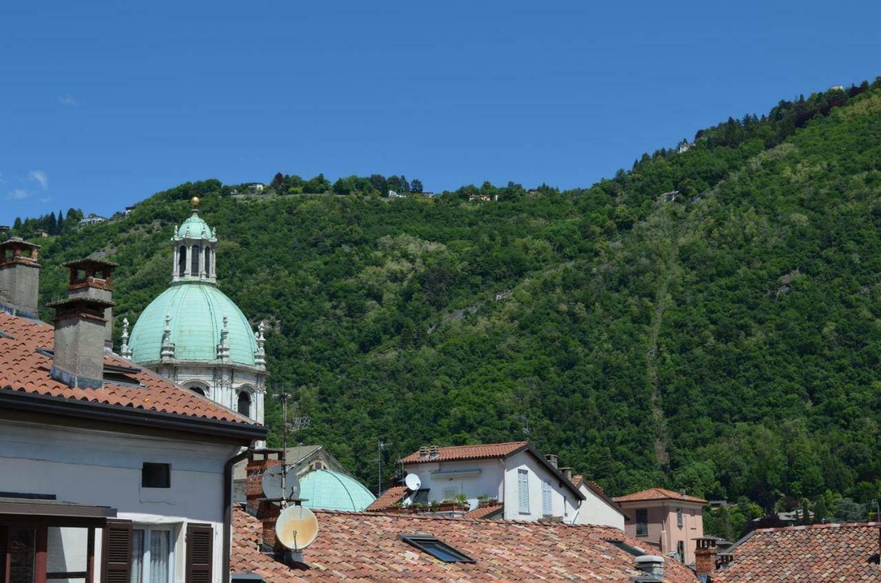 Magnifico Appartamento Centro Como - Rusconi 33 Zewnętrze zdjęcie